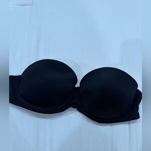 PINK Victoria's Secret Black and Pink Bra